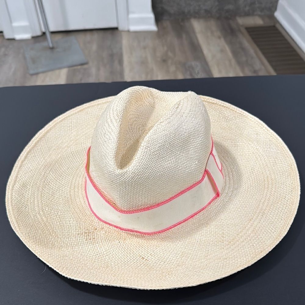 ARTESANO Stylish Cream Hat with Pink Trim